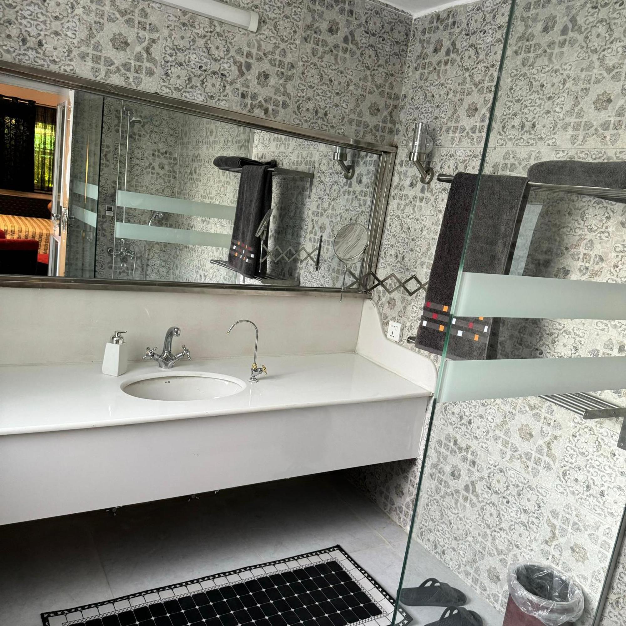 Greenlux Residency Rawalpindi Exterior foto